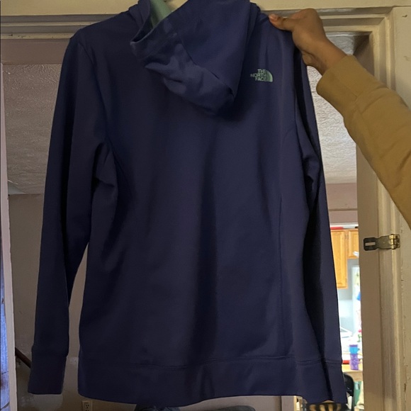 The North Face Purple Pullover Hoodie - Picture 4 of 5